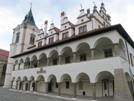 UT 100.jpg