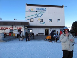 UY-008.jpg