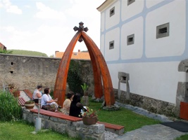 XB-070.jpg