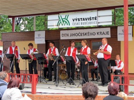 UJ-086.jpg